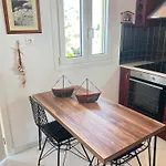 Verada House Apartman *